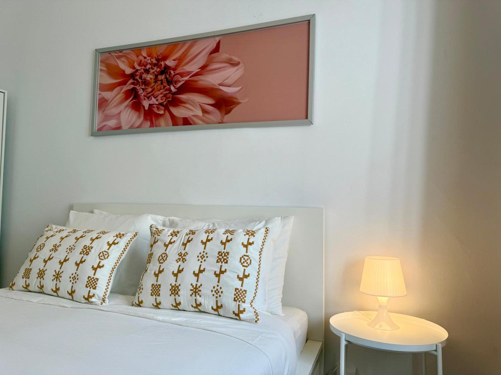 Travelers House Homestay Lisbon