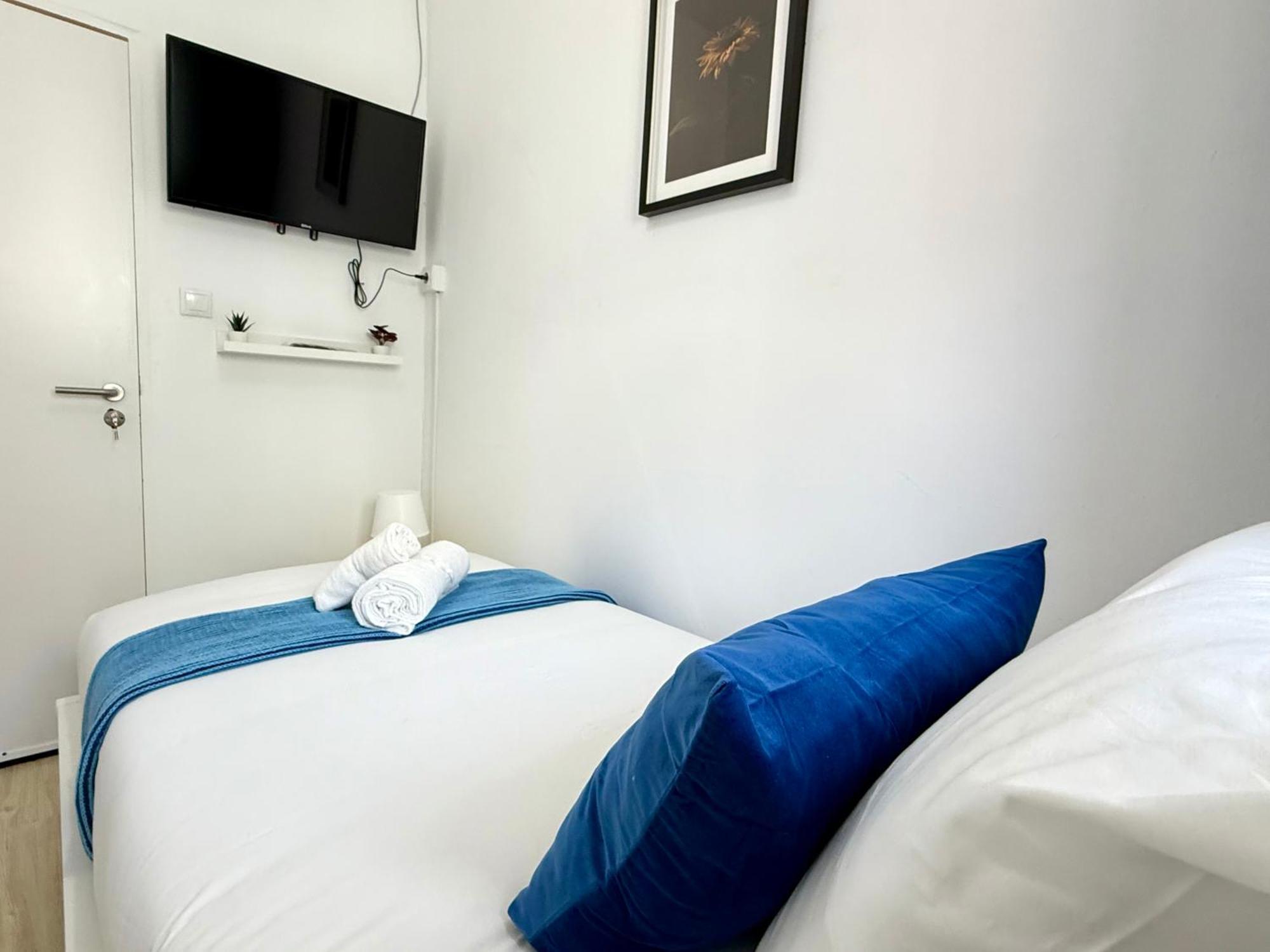 Travelers House Homestay