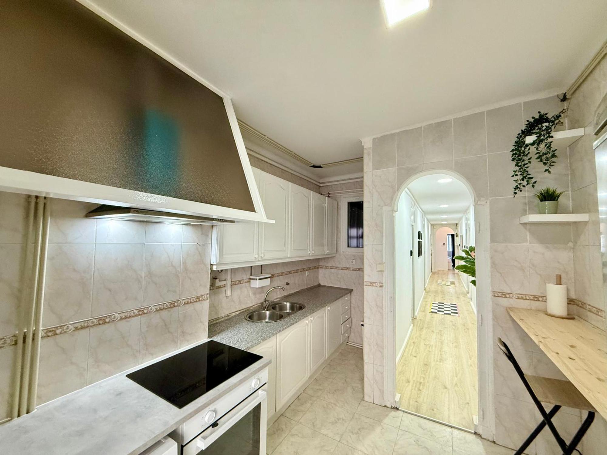 Homestay Travelers House Lisbon